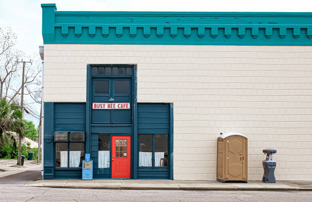 Best Porta potty delivery and setup  in North Manchester, IN